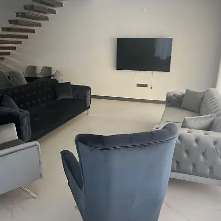 Apartment Avsallar Villa